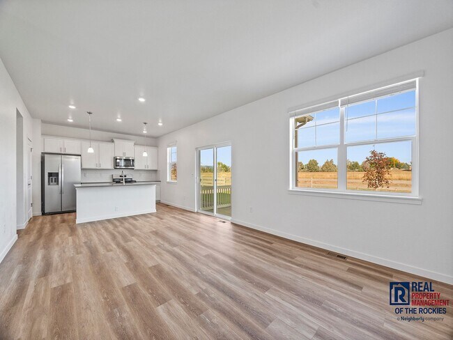 Building Photo - 4 Bed 2.5 Bath Newer Build in Berthoud!