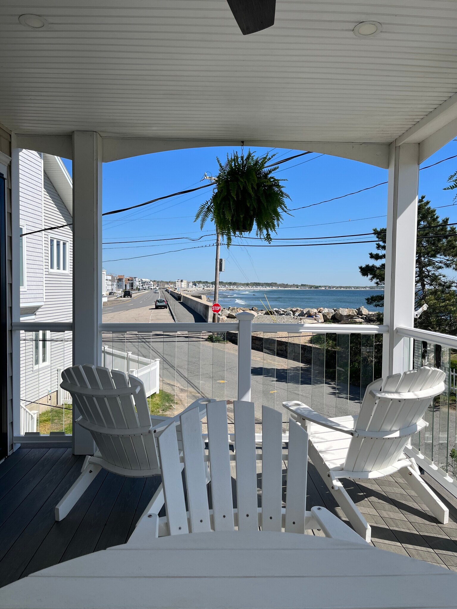 Building Photo - 2 1/2 Dumas Ave