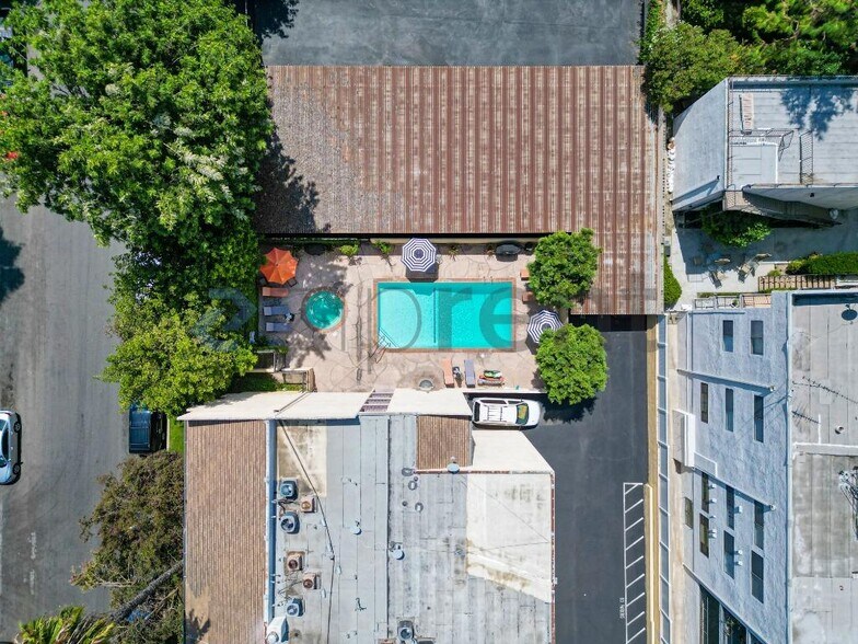 Building Photo - 5257 Radford Ave