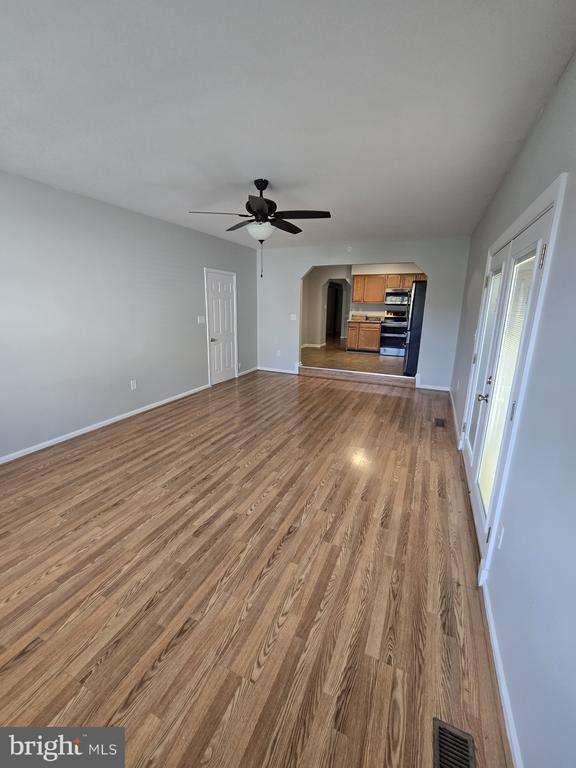 Building Photo - 11753 Tiffen Ct