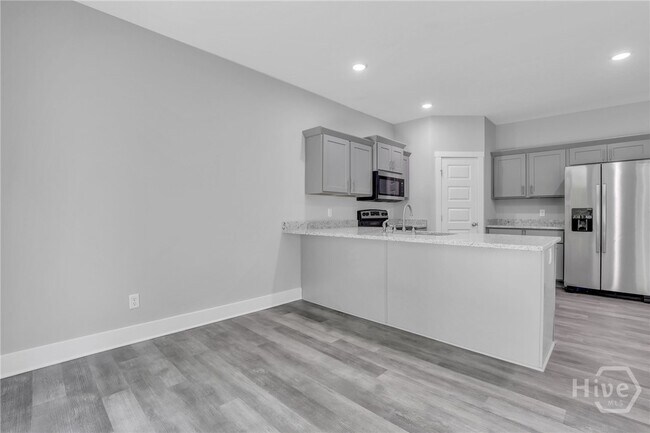Building Photo - 105 Sherwood Ct