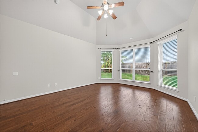 Building Photo - 5215 Field Briar Ln