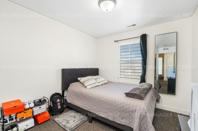 Building Photo - 5147 W Arley Ct