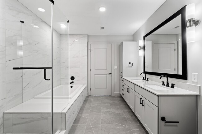 Building Photo - 2511 Willowick Rd