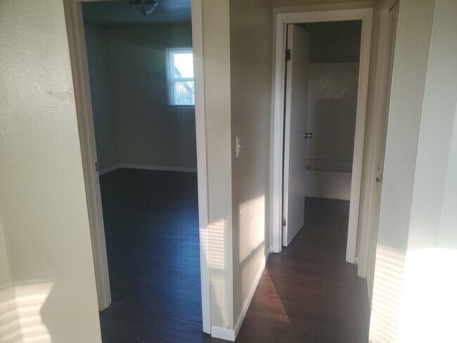 Building Photo - 7241 E Sunny Vale Dr