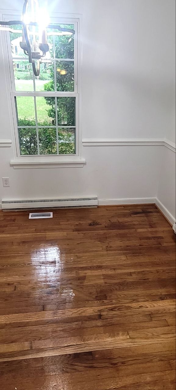 Building Photo - 412 Pagebrook Dr