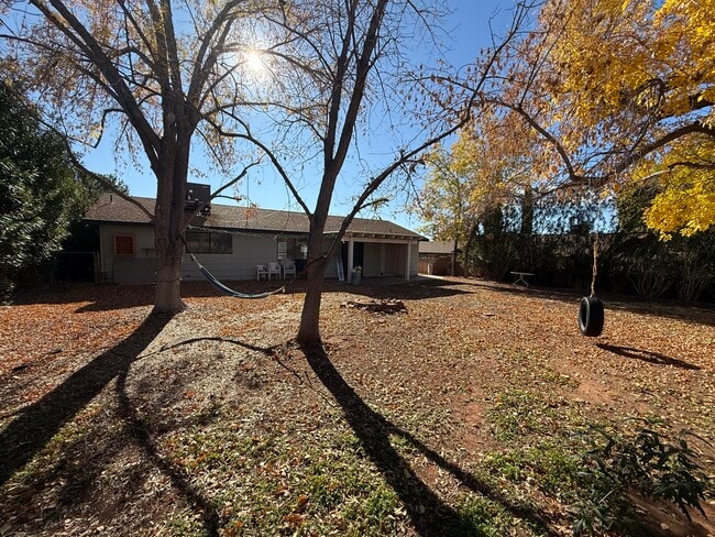 Building Photo - 1170 W 540 N