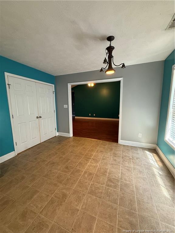 Building Photo - 4401 Wavetree Dr