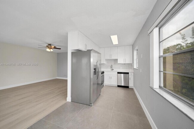 Building Photo - 100 Northampton E