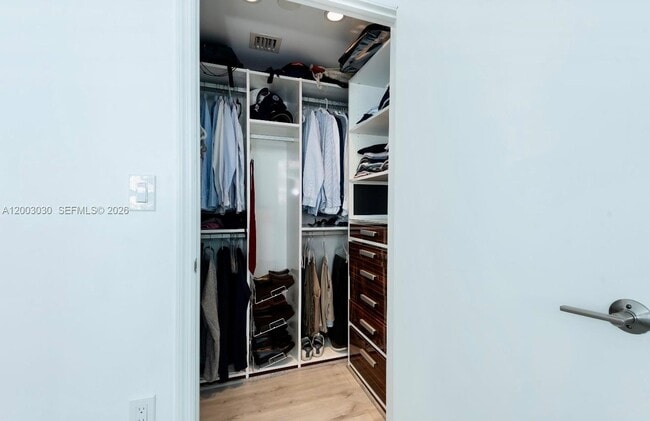 Building Photo - 55 SE 6th St