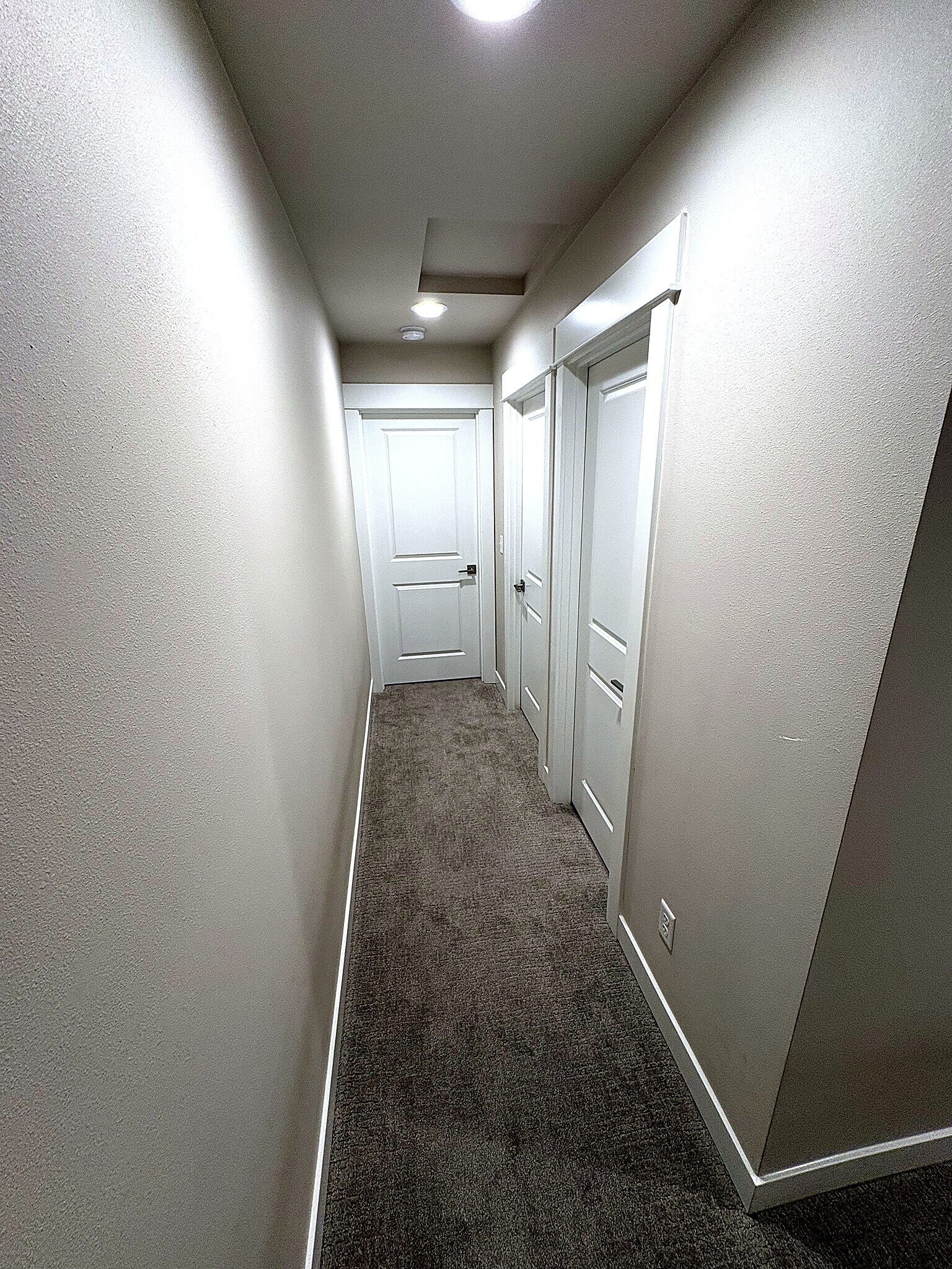 Building Photo - 2600 Racquet Ln