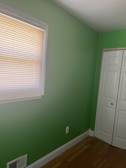 Building Photo - 8410 Richville Dr