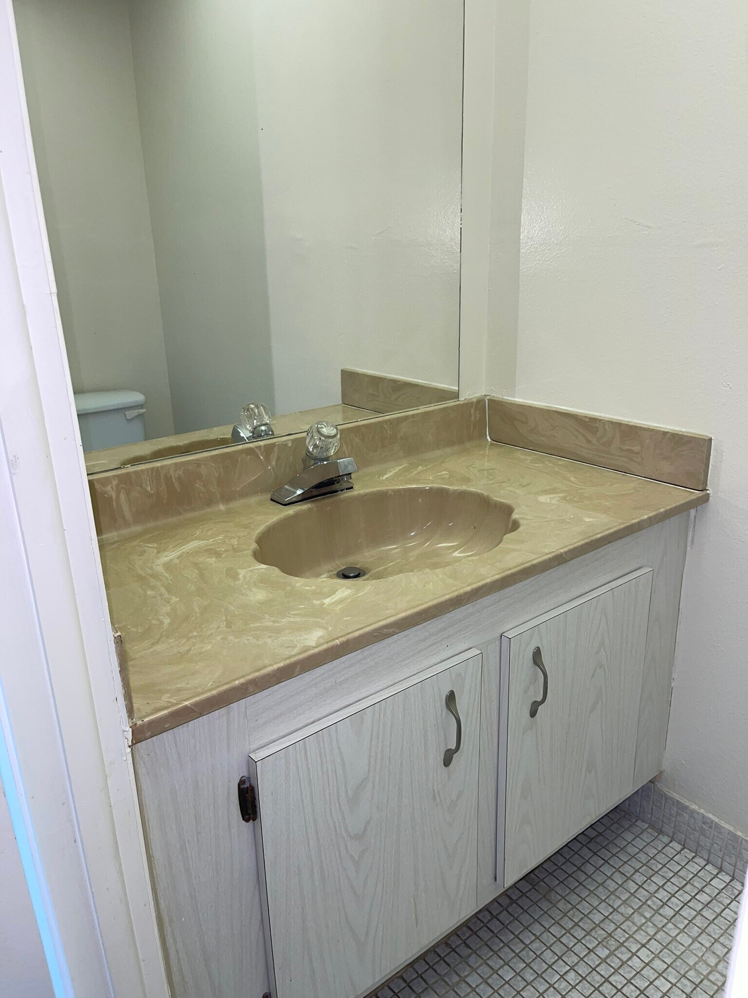 Building Photo - 1820 N Lauderdale Ave