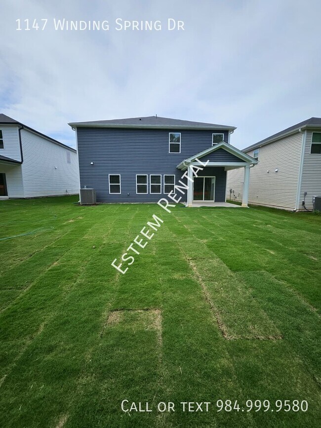 Building Photo - 1147 Winding Spg Dr