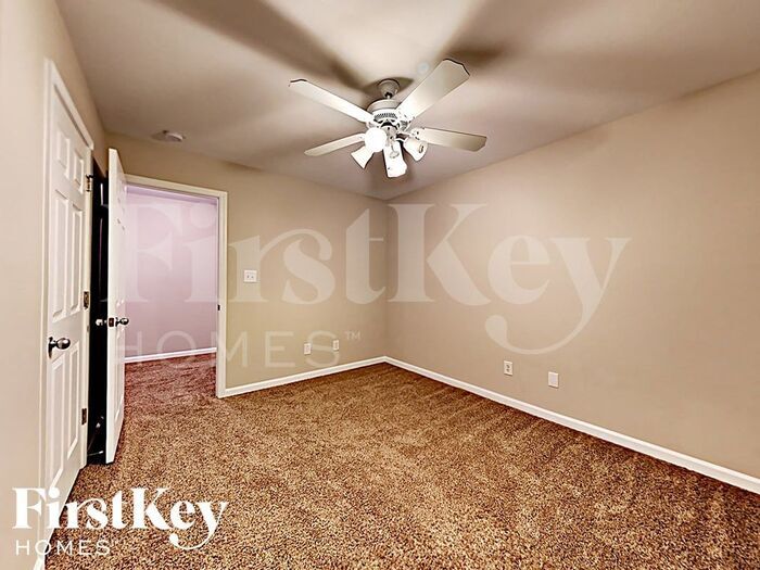 Building Photo - 5410 Fulton Ridge Dr