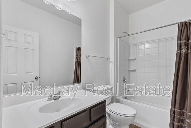 Building Photo - 3263 S Miller Dr
