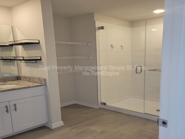 Building Photo - 7694 Momentum Pkwy