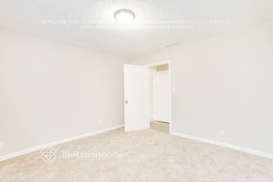 Building Photo - 4453 Vernon St NW