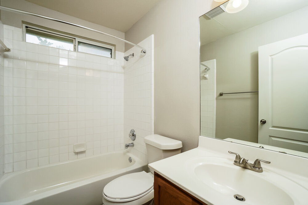 Building Photo - 10502 Marigold Bay