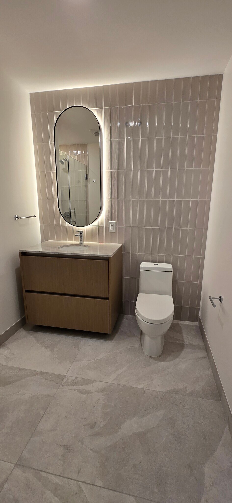 One of two guest bathrooms - 610 Davis St