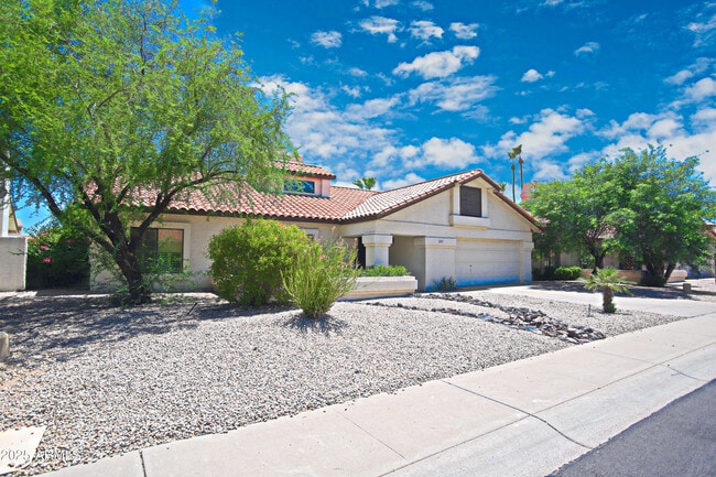 Building Photo - 10575 E Mission Ln