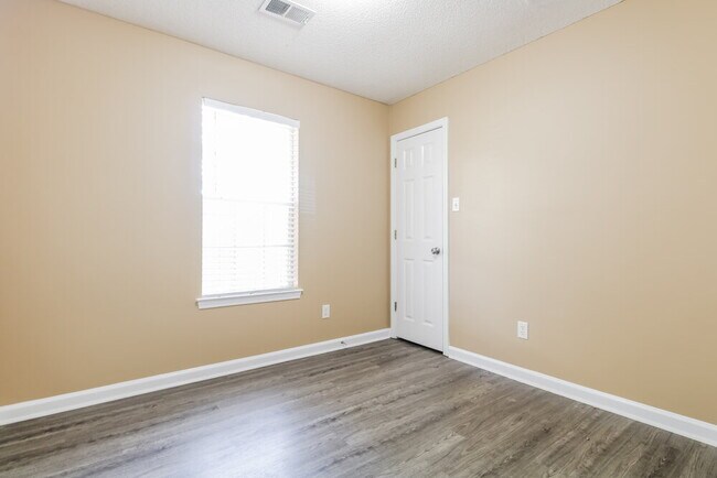 Building Photo - 7274 Calebs Ln