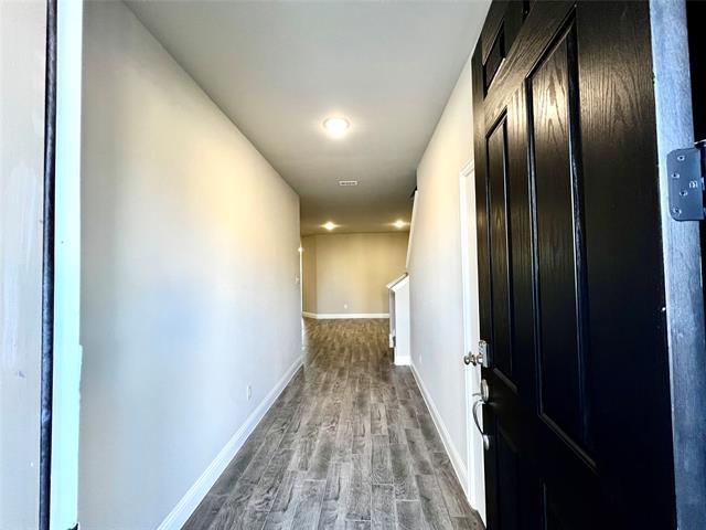 Building Photo - 2803 Woodland Ct