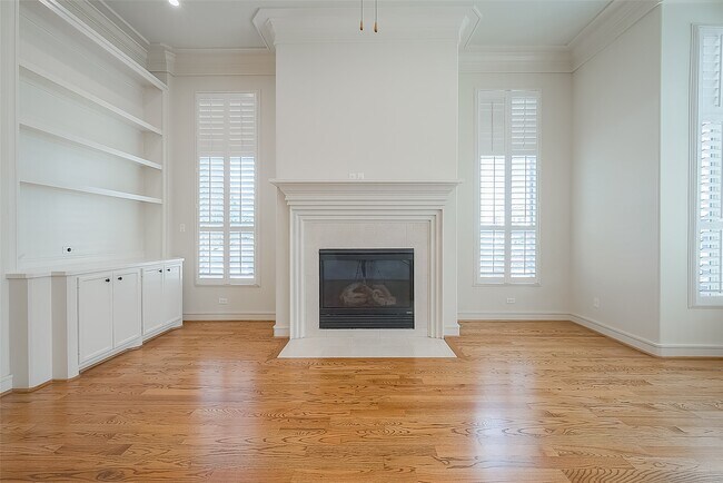 Building Photo - 1804 Haddon St