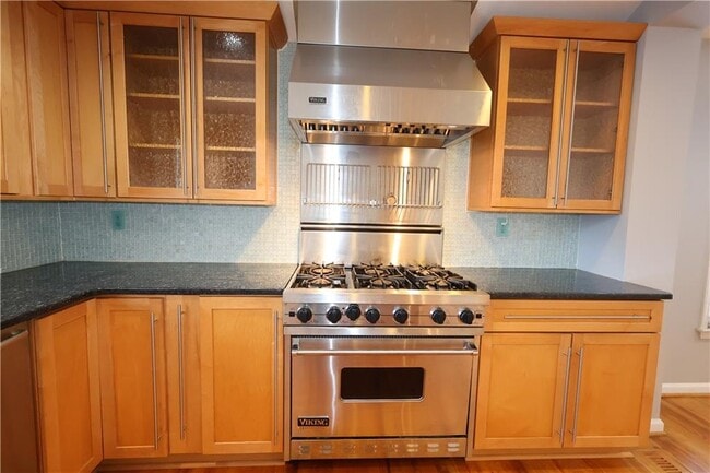 Building Photo - 1248 Defoor Ct NW