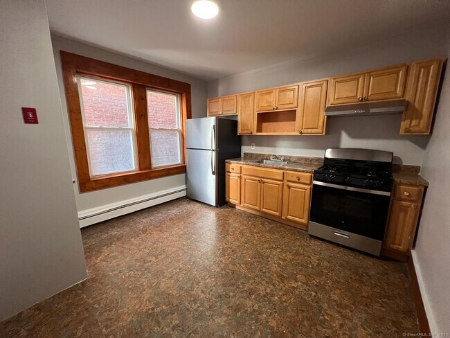 Building Photo - 1166 Dixwell Ave