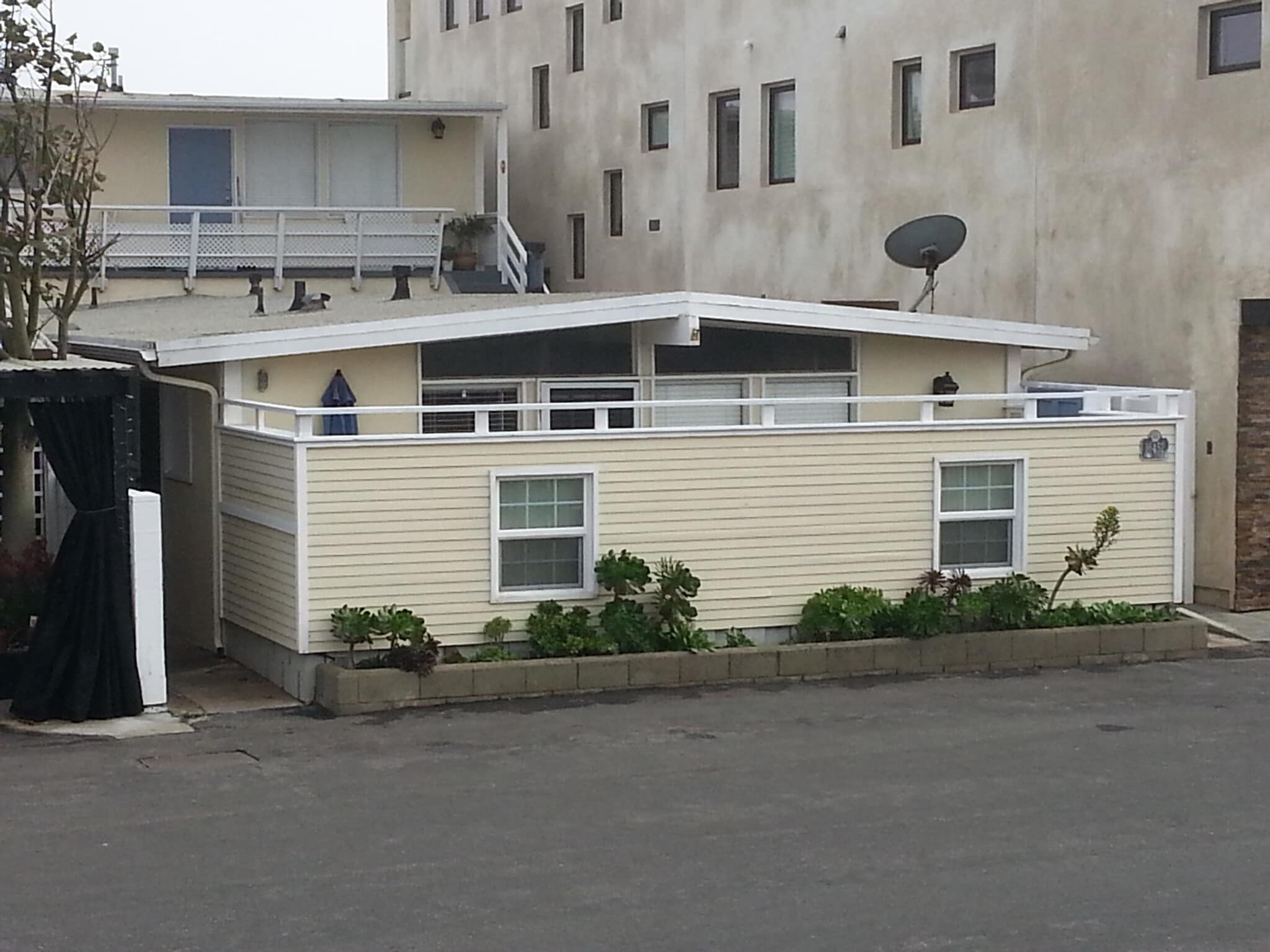 Building Photo - 16452 24th St