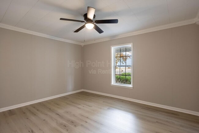 Building Photo - 1531 Wilson Rd