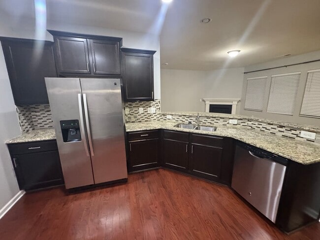 Building Photo - 1052 Spacious Skies Ln