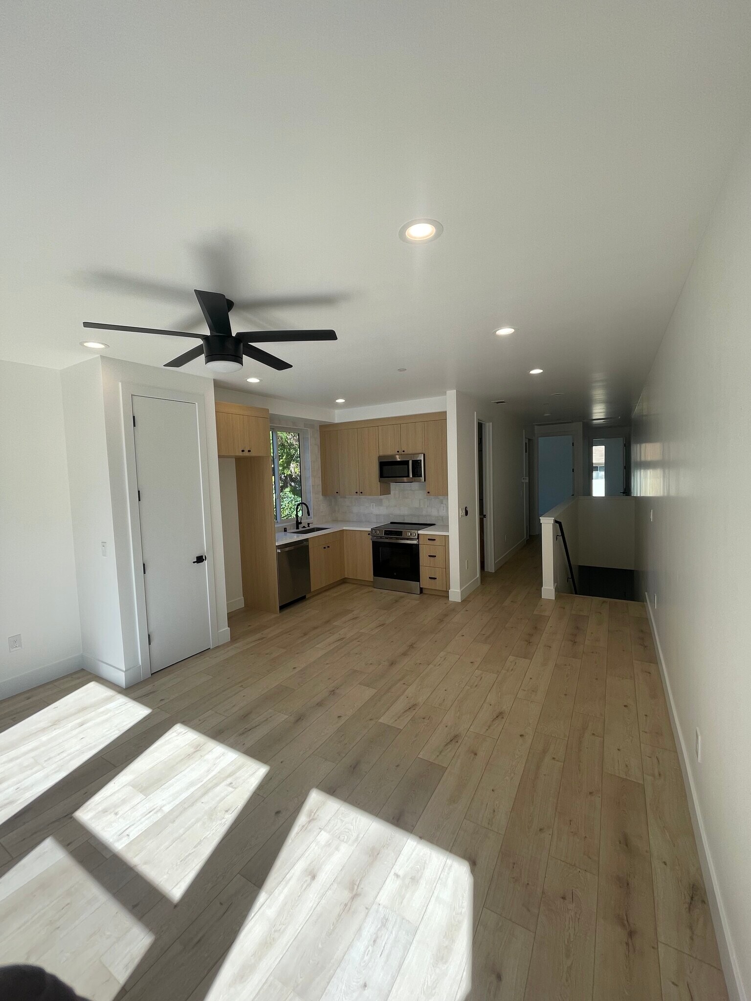 Building Photo - 1012 Uptown Aly