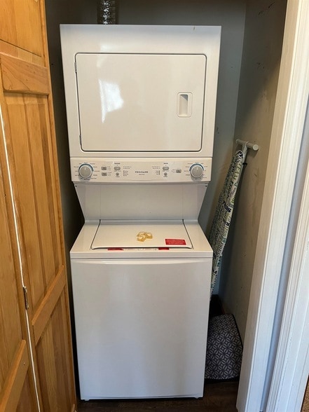 Building Photo - 24 Harmony Ln