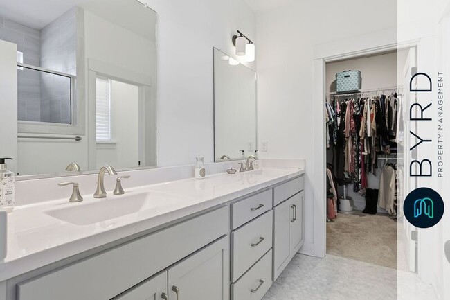 Building Photo - 8406 Freebridge Rd