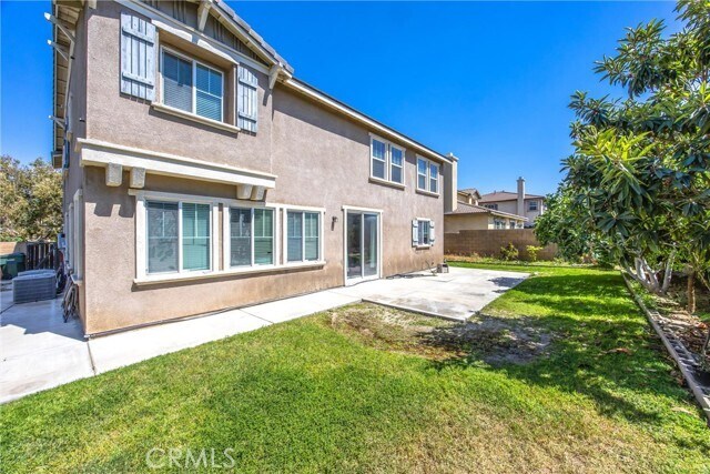 Building Photo - 1689 Tivoli Dr