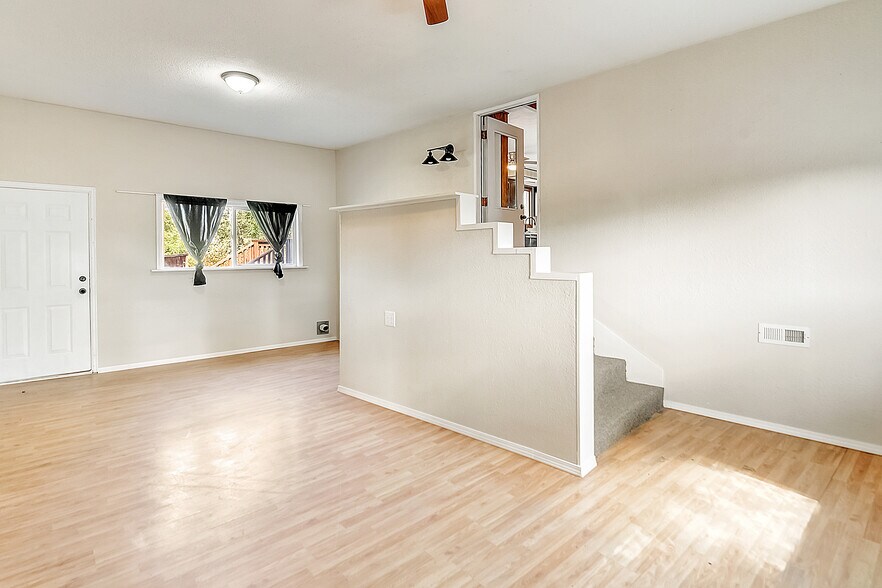 Building Photo - 11831 E 120th Ave