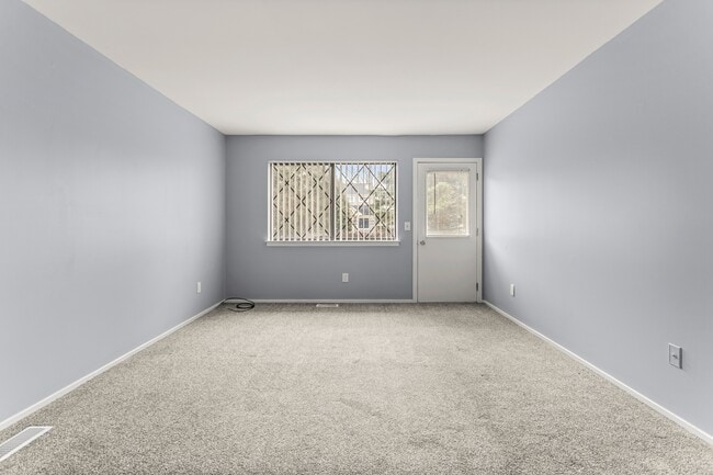 Building Photo - 3442 Heritage Pkwy