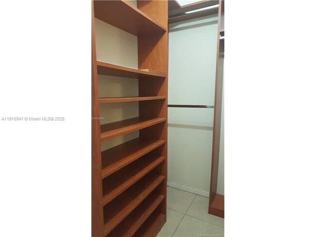 Building Photo - 4712 NW 114th Ave