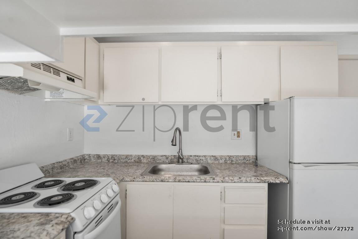 Building Photo - 474 90th St