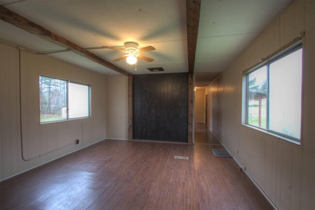 Building Photo - 30 PR 1186 Lot 8