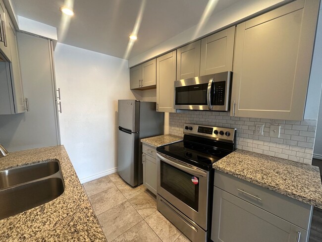 Primary Photo - Charming Two-Bedroom Condo in Montebello w...