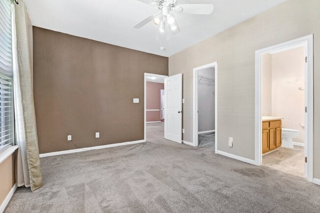 Building Photo - 412 Cline Falls Dr