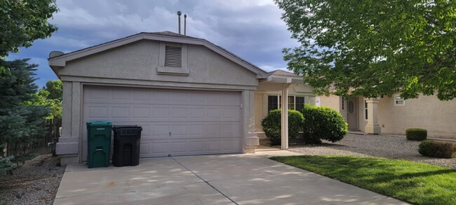 Primary Photo - 740 Autumn Meadows Dr