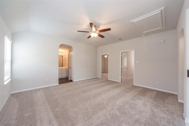 Building Photo - 2922 Orchid Ranch Dr