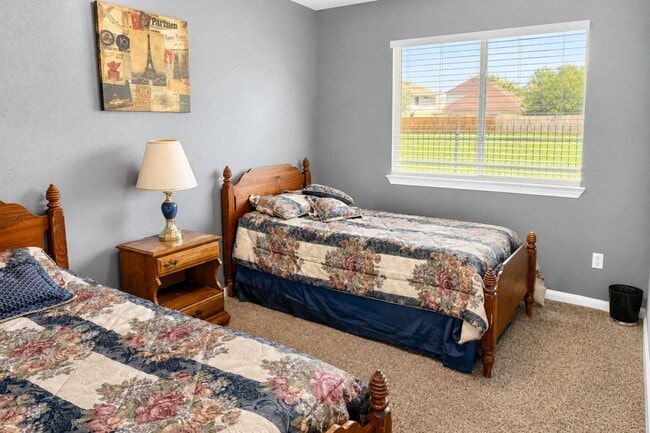 Building Photo - 2403 Orchard Run Way