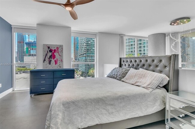 Building Photo - 1080 Brickell Ave