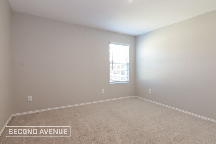 Building Photo - 6088 Determine Ln