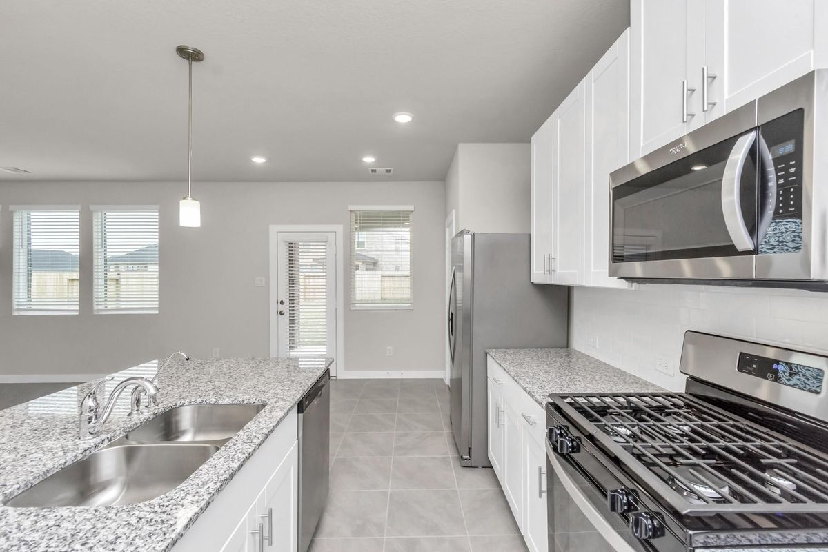 Building Photo - 17407 Bluemink Ln